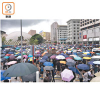 本港近日發生多次大型示威及衝突事件。
