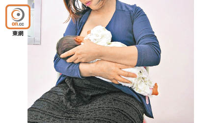 世衞建議寶寶應由出生至六個月時全吃母乳。