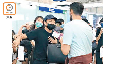 機場抗爭行動窒礙外國遊客訪港的意欲。