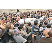 埃及曾鎮壓反政府示威，部分人死亡。（美聯社圖片）