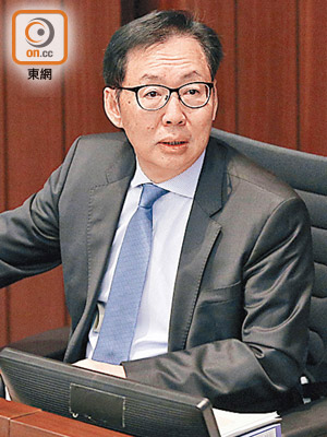 陳健波希望啲老師可以守護好學校，唔好畀政治入侵校園。