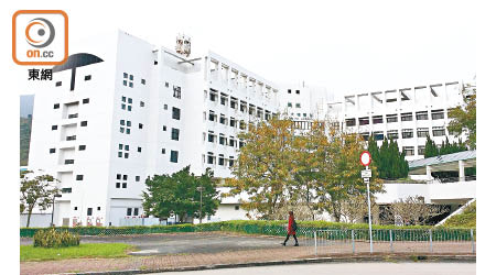 大埔醫院疑有病房職員涉打病人。