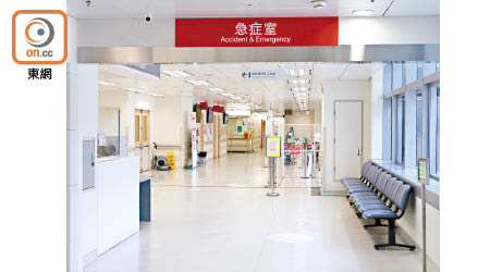 北大嶼山醫院第二個臨時檢疫中心需經急症室進入。