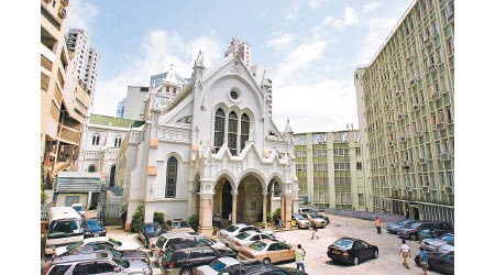 天主教香港教區表示，聖周及復活節公開禮儀取消。