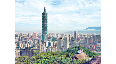 台灣陸委會將設立「台港服務交流辦公室」，提供移民就學諮詢。