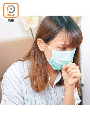長期咳嗽以及喉嚨多痰是慢性支氣管炎的症狀。
