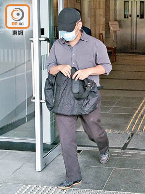 休班警陳天賜否認藏毒罪。（何全泰攝）