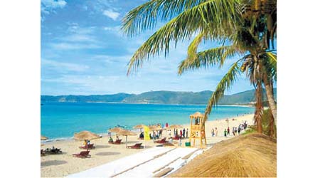 海南近年成為自貿港，並大力發展旅遊休閒業。