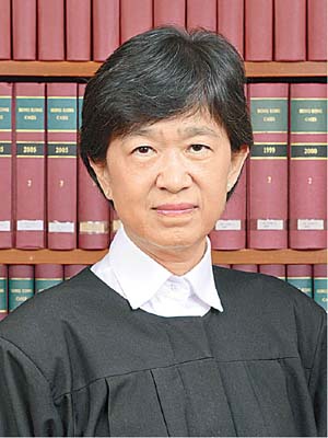 裁判官  水佳麗