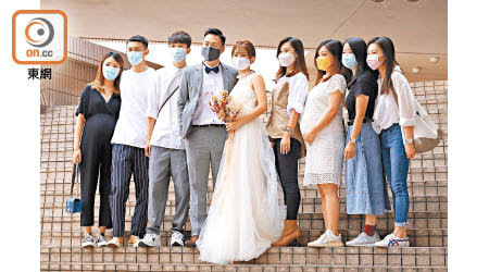 疫情影響市民的結婚計劃。