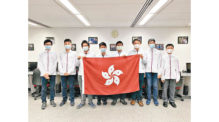 8名學生代表香港參加第五屆國際大都會奧林匹克，表現出色。（政府新聞處）