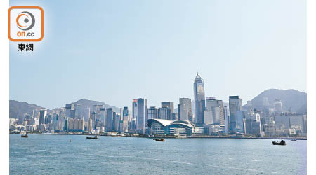 最新調查顯示，市民對本港經濟前景感到悲觀。