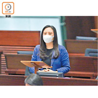 葛珮帆稱，聽見民主派議員發言猶如浪費生命，更是浪費香港的時間。