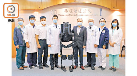 麥理浩復康院培訓本港首支合資格操作「機械腳」的專職醫療團隊。
