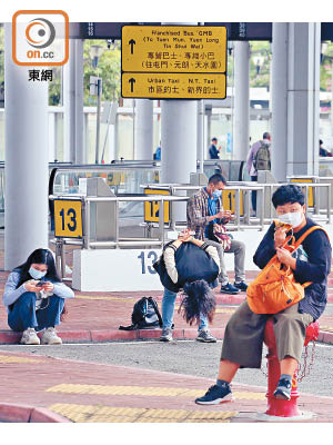 政府宣布擴大回港易計劃，由廣東省或澳門，擴展至內地其他省市的香港居民適用。