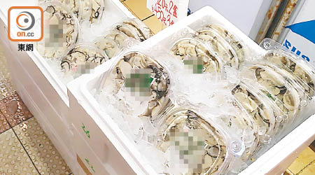 本報早前曾報道多個街市海鮮檔無牌出售盒裝即食生蠔。