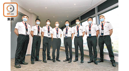 香港貨運航空因開辦新航線而聘請了多名早前曾失業的本地飛機師。