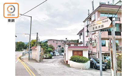 現場落馬洲路。（文健雄攝）