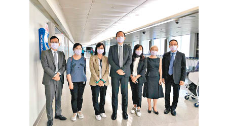 7名台灣駐港人員昨日先行返台。