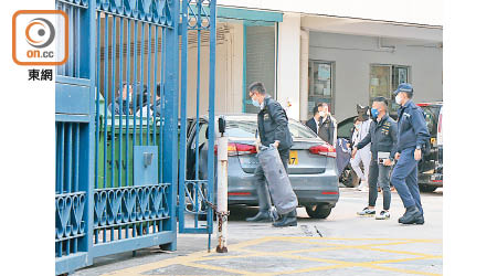 港12人蛇案部分被告早前被送返香港。