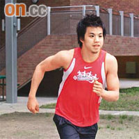 殷浩俊賽前積極練跑，希望以最佳狀態出戰渣打馬拉松。