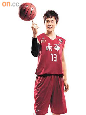陳浩明已成為真正的明星，可以當上南華的生招牌。