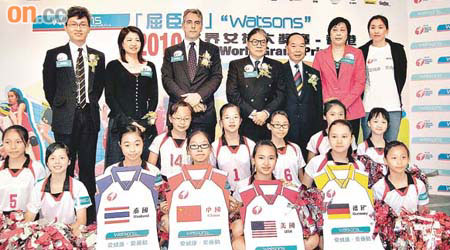 世界女排大獎賽於８月在紅館舉行。