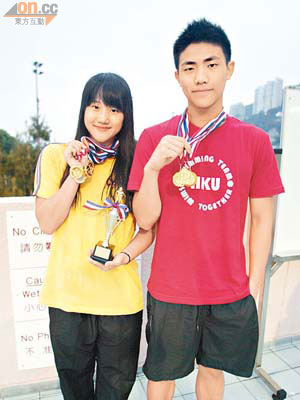 馮詠欣（左）及蕭瑋宏對大專盃水運會爭金充滿信心。