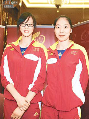 楊珺菁（右）香港站上位，人氣直逼「女神」惠若琪！