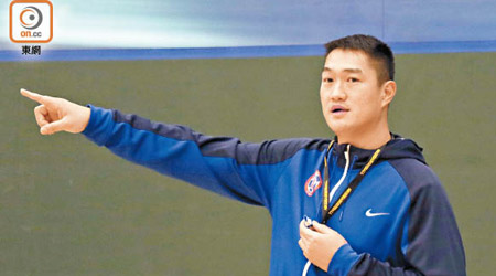 譚偉洋今季以首支職業大軍東方的教練身份，再戰甲一籃壇。