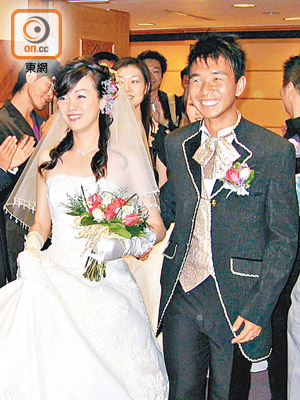 司徒文俊與「司徒太」結婚超過10年，依然十分恩愛。