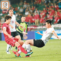 「港B」（紅衫）在省港盃表現好，「廖Sir」功不可沒。