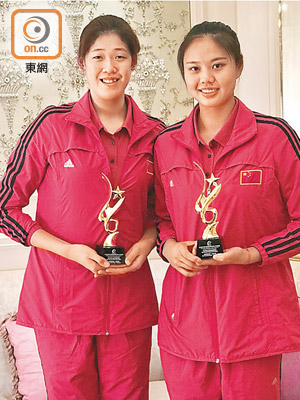 兩位新星李盈瑩（左）及龔翔宇會於今站賽事披甲上陣。