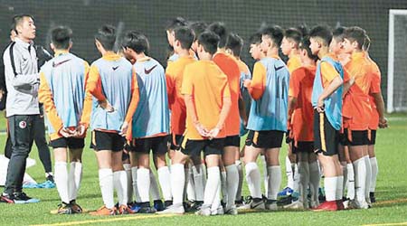 郭嘉諾（左）希望香港U15能打出拚勁。（HKFA圖片）