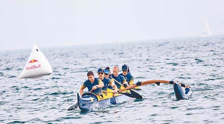 三項極限挑戰賽，包括獨木舟、游泳及跑步等運動。（香港遊艇會圖片）