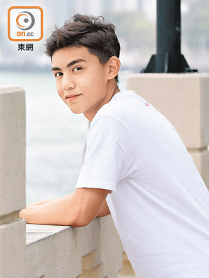 16歲的陳嘉宝已如願成為職業球員。