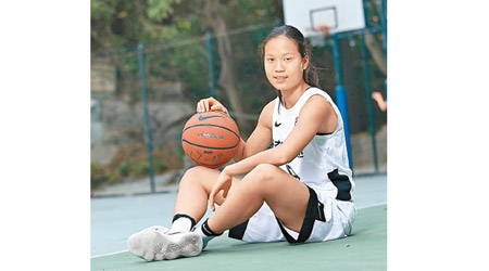 陳欣汶成為首位香港女子籃球員征戰ＮＣＡＡ，相當難得。