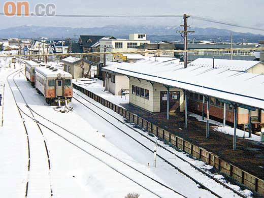 津輕鐵道懷舊火車暖手又暖心圖片5
