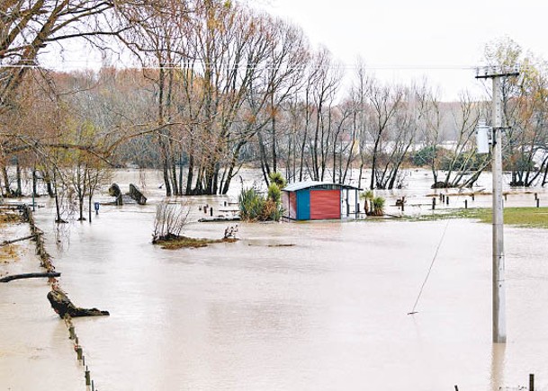 坎特伯雷區暴雨成災。（Getty Images圖片）