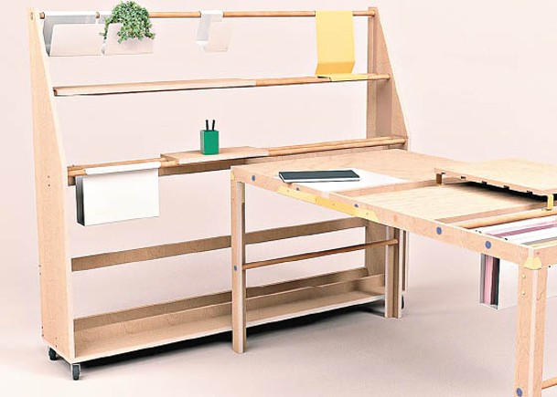 辦公桌組件可任意組裝，方便用家使用。