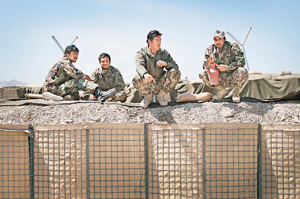 阿富汗政府軍士兵在多地陷入苦戰。（Getty Images圖片）