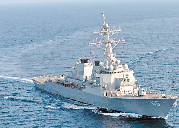 美軍神盾艦本福德號通過台海。