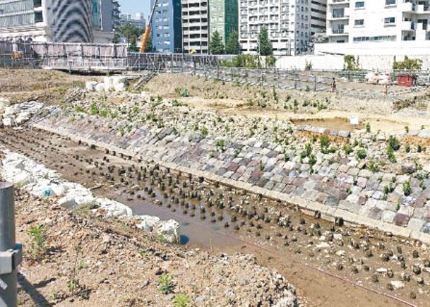 高輪築堤位於東京都港區。