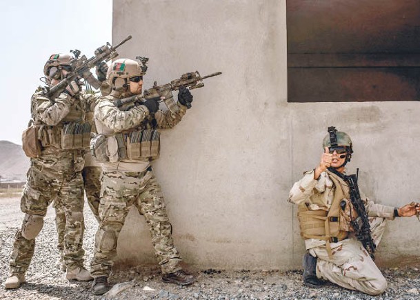 阿富汗特種兵將加入英軍部署於阿富汗，對抗「伊斯蘭國」。（Getty Images圖片）