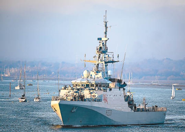 添馬號離開樸茨茅斯港，將駛往亞太部署。