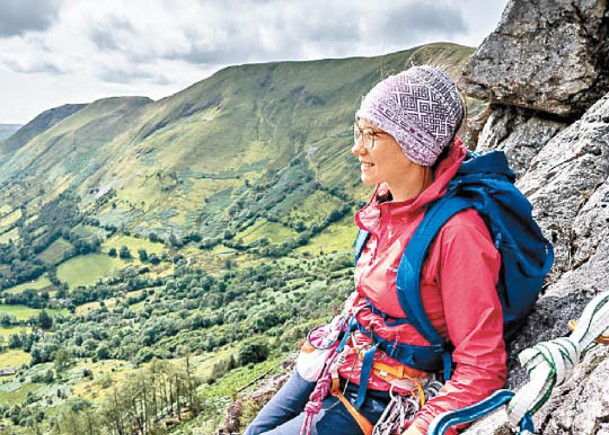23歲英女  兩個月攀登83座岩石