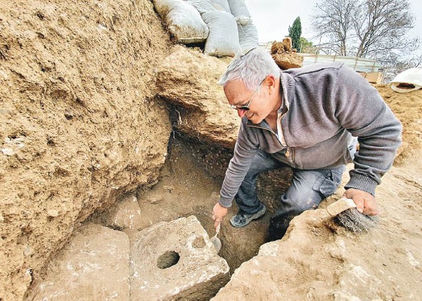 以色列發現  2700年前私人廁所