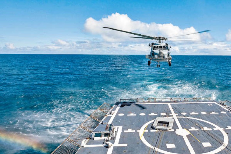 台灣擬增購MH60R反潛直升機。