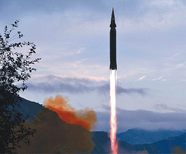日本希望解決北韓試射導彈問題。