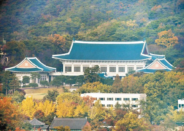 南韓國家情報院否認北韓特工曾經潛伏在青瓦台（圖）多年。（Getty Images圖片）